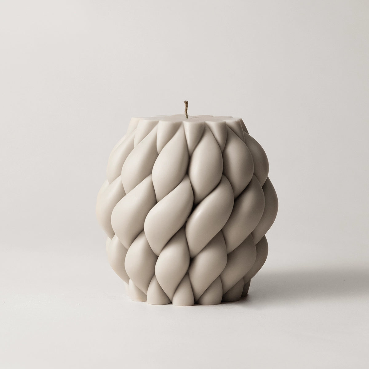 Knot Ball Candle