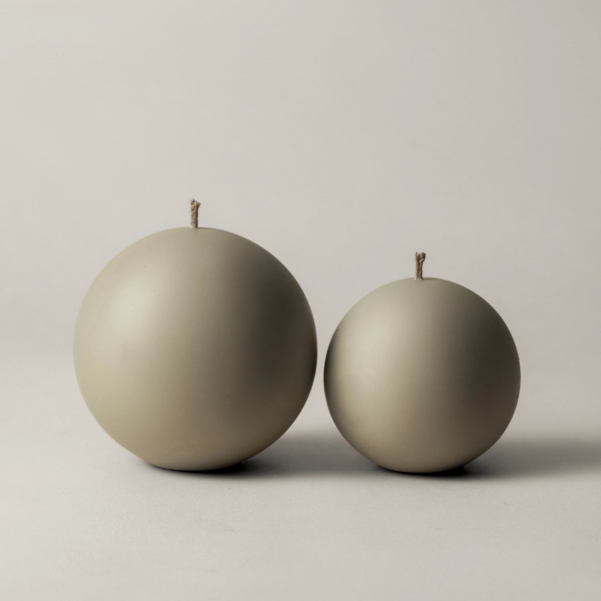 Sphere Candle