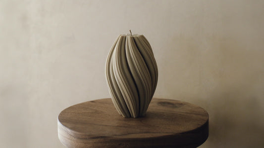 swirl-candle-lawa-candles-jade-color