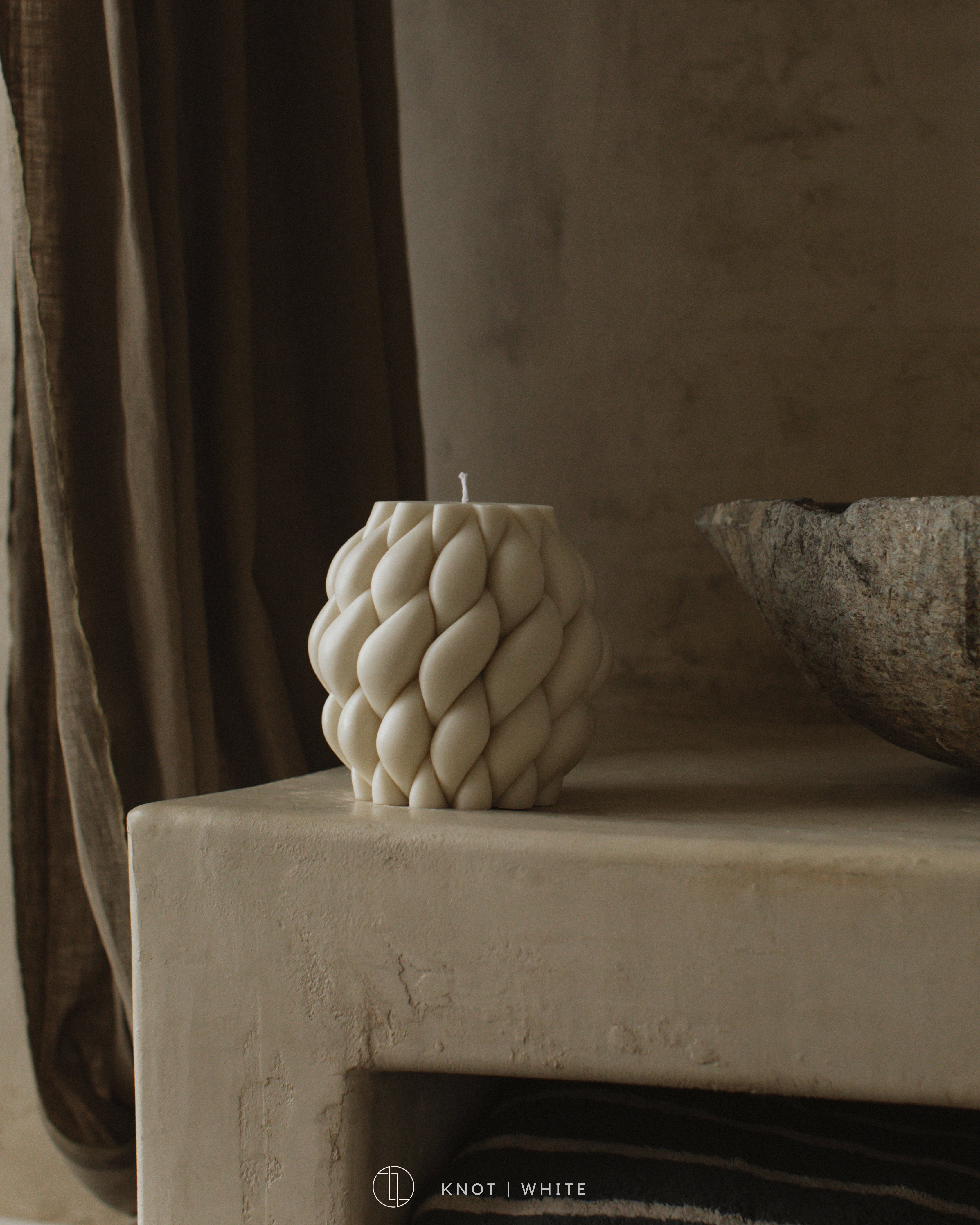 Knot Ball Candle