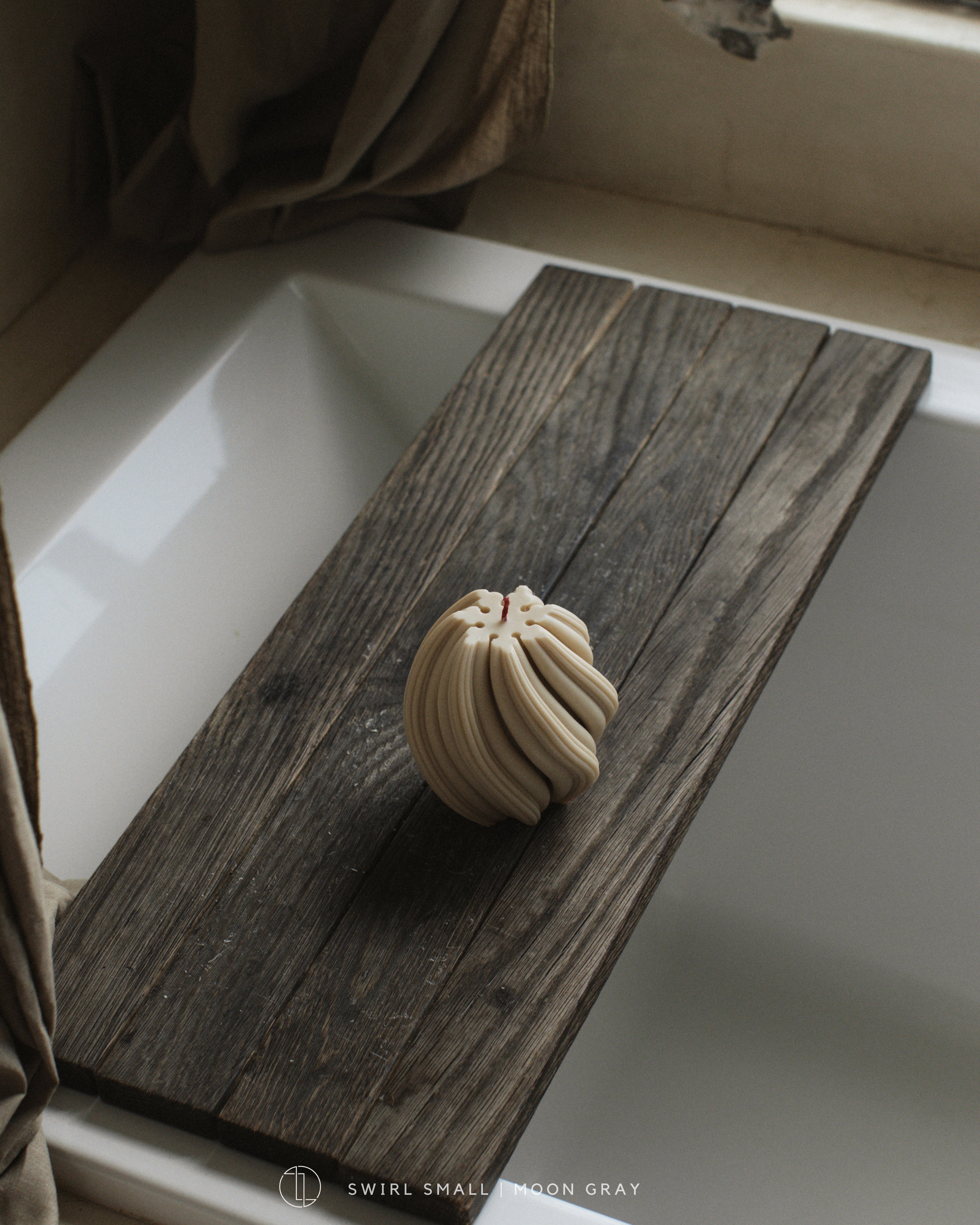 Swirl Candle