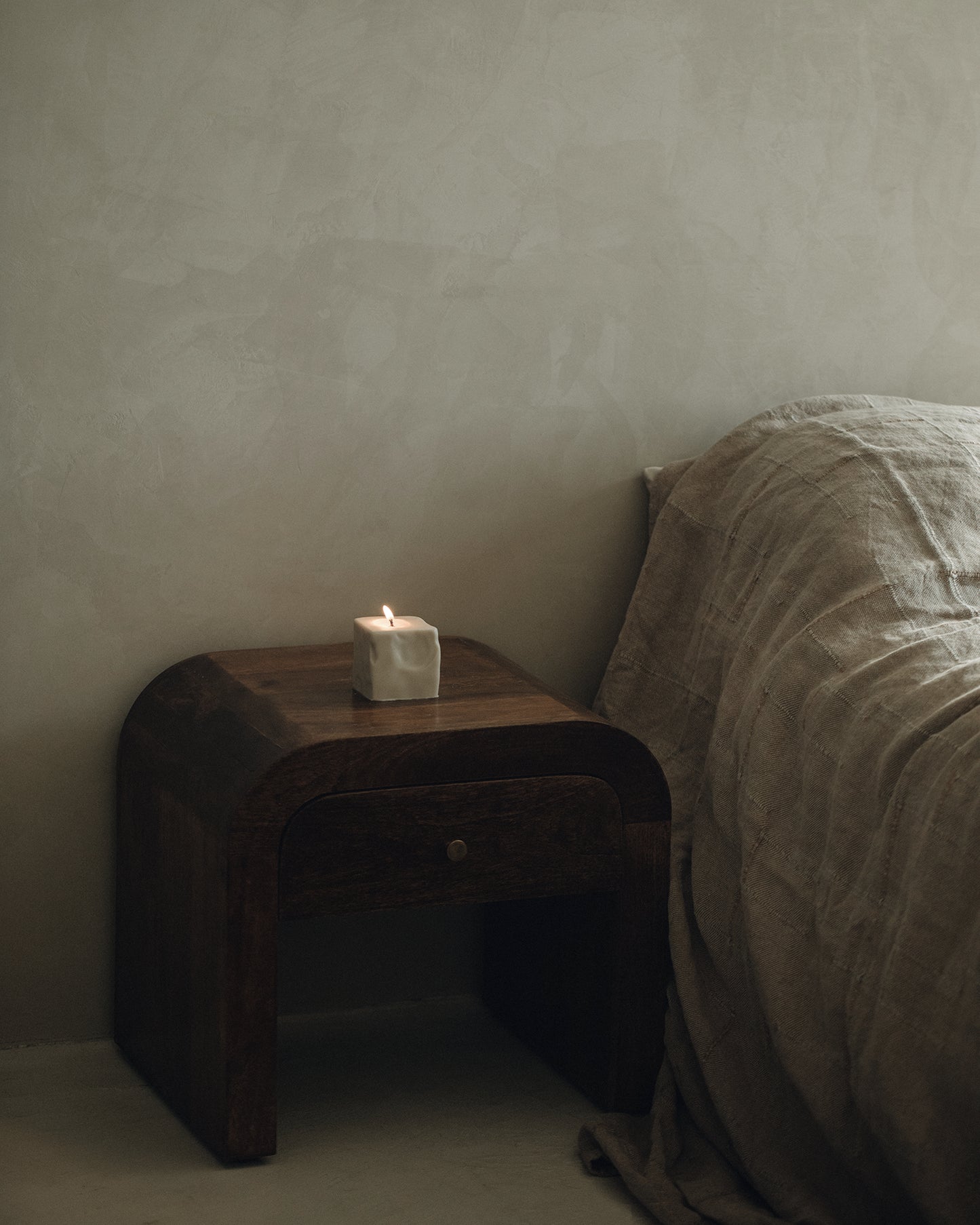 Raw Block Candle