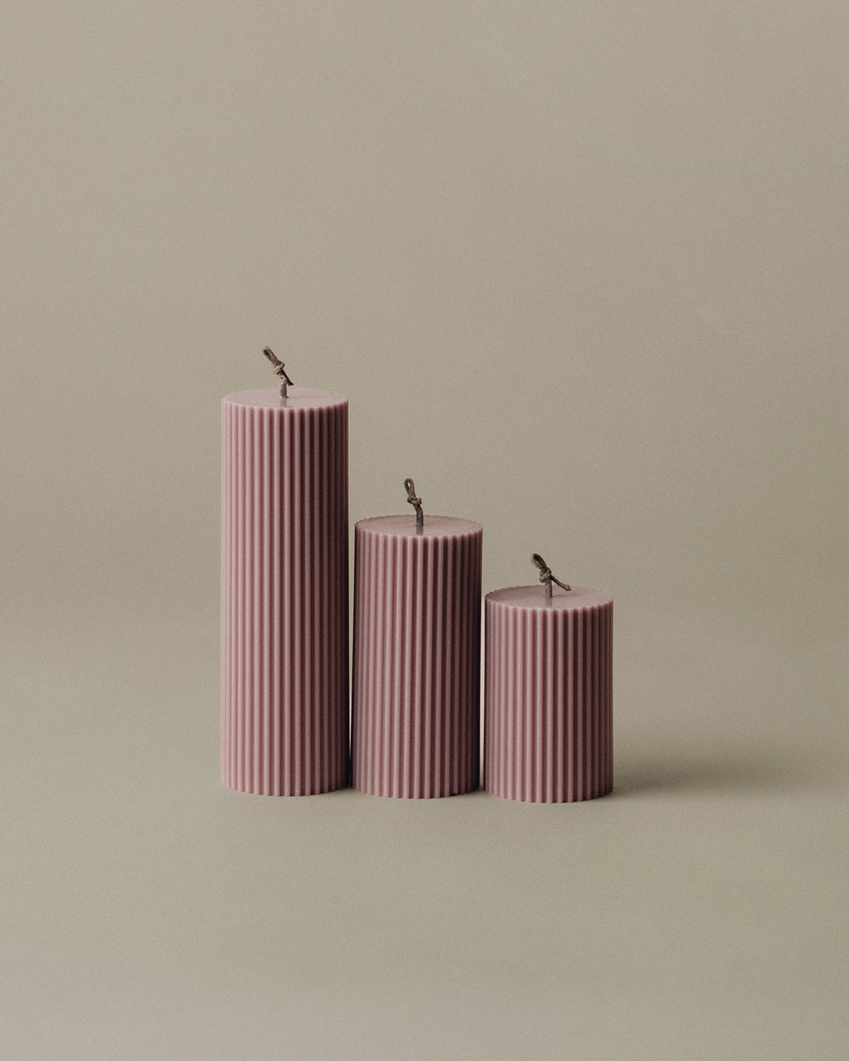 Roman Ribbed Candle