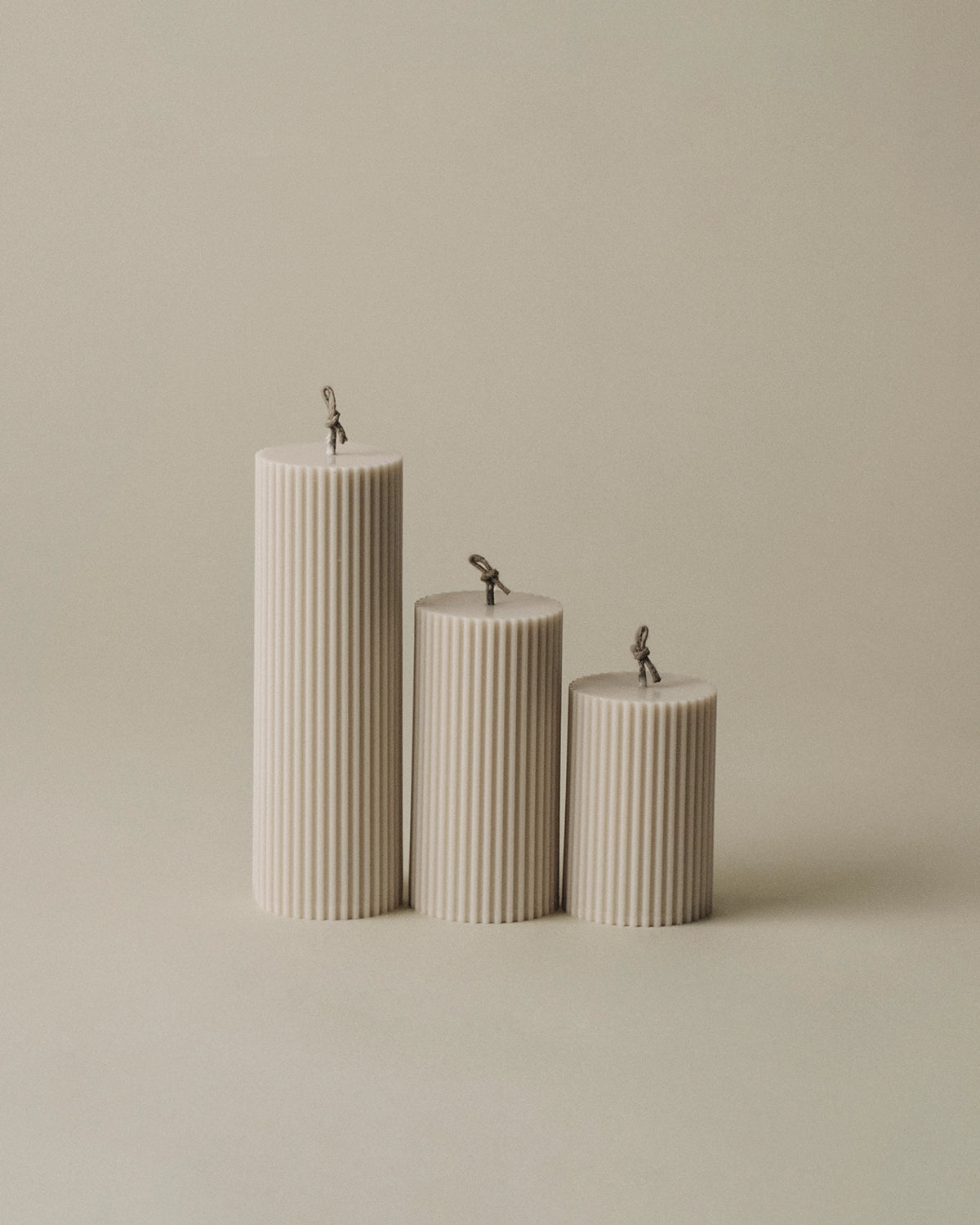 Roman Ribbed Candle