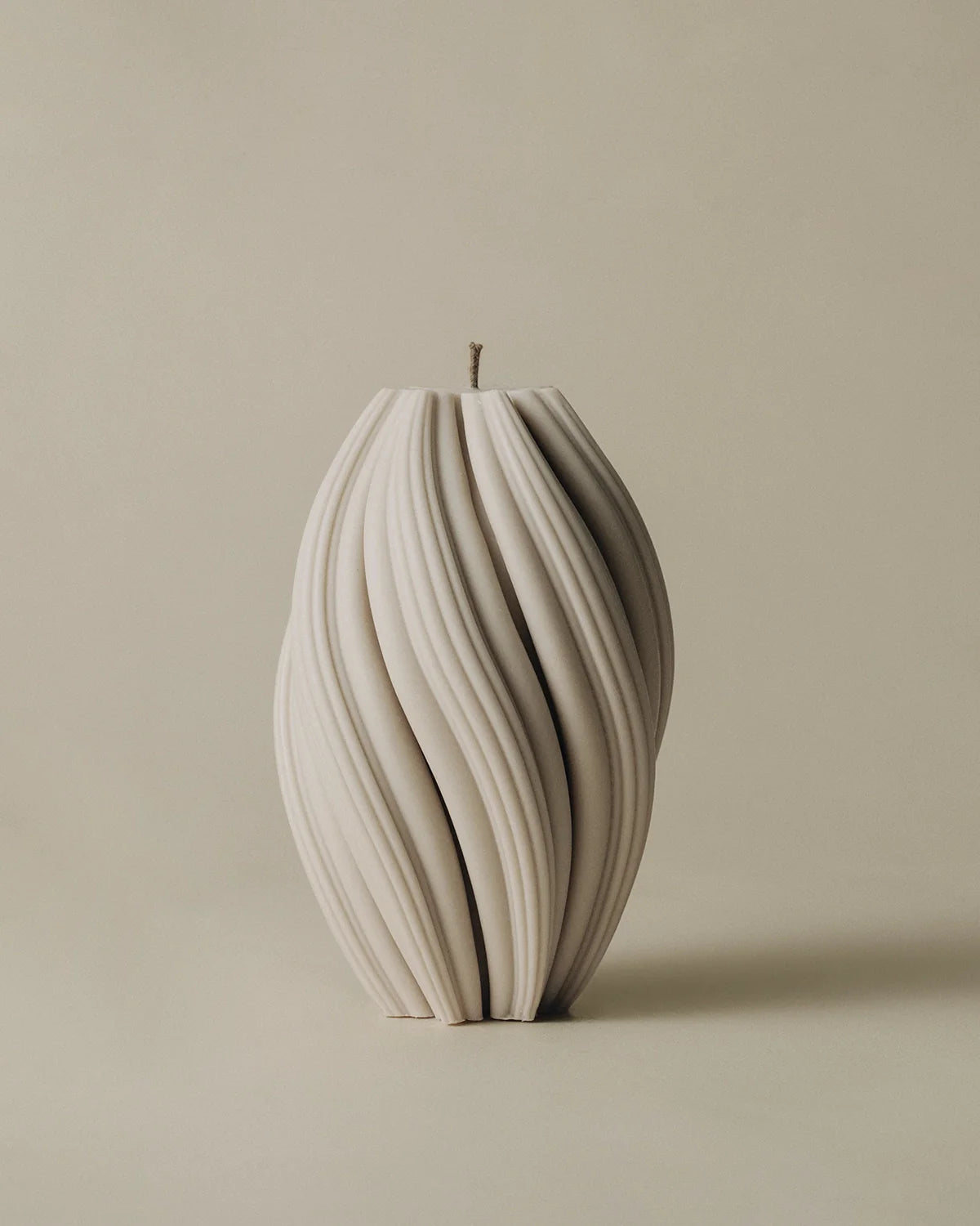 Swirl Candle - Large - Moon Gray