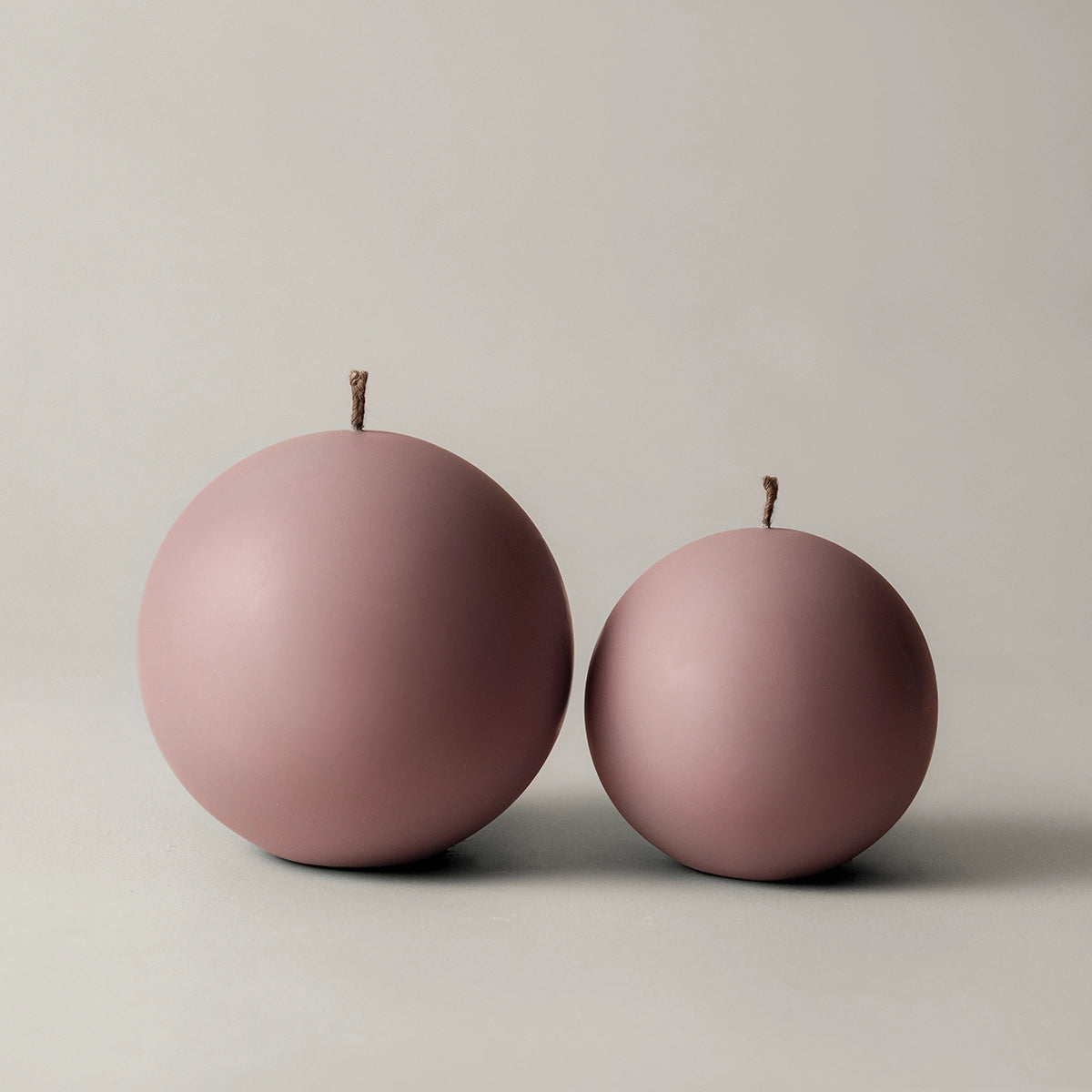 Sphere Candle